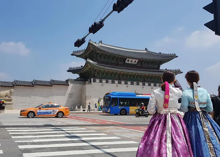 Hello Seochon - Gyeongbokgung Station Appartamento *